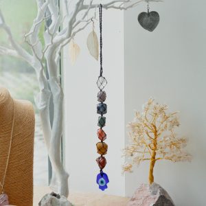 Obesek iz kristalov – čakra hamsa