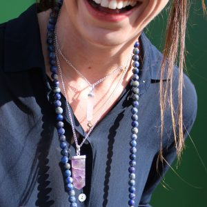 Kristalna ogrlica črni ahat – ogrlica za ZAŠČITO